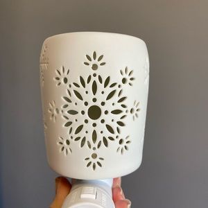 Scentsy NEW in box JOY
